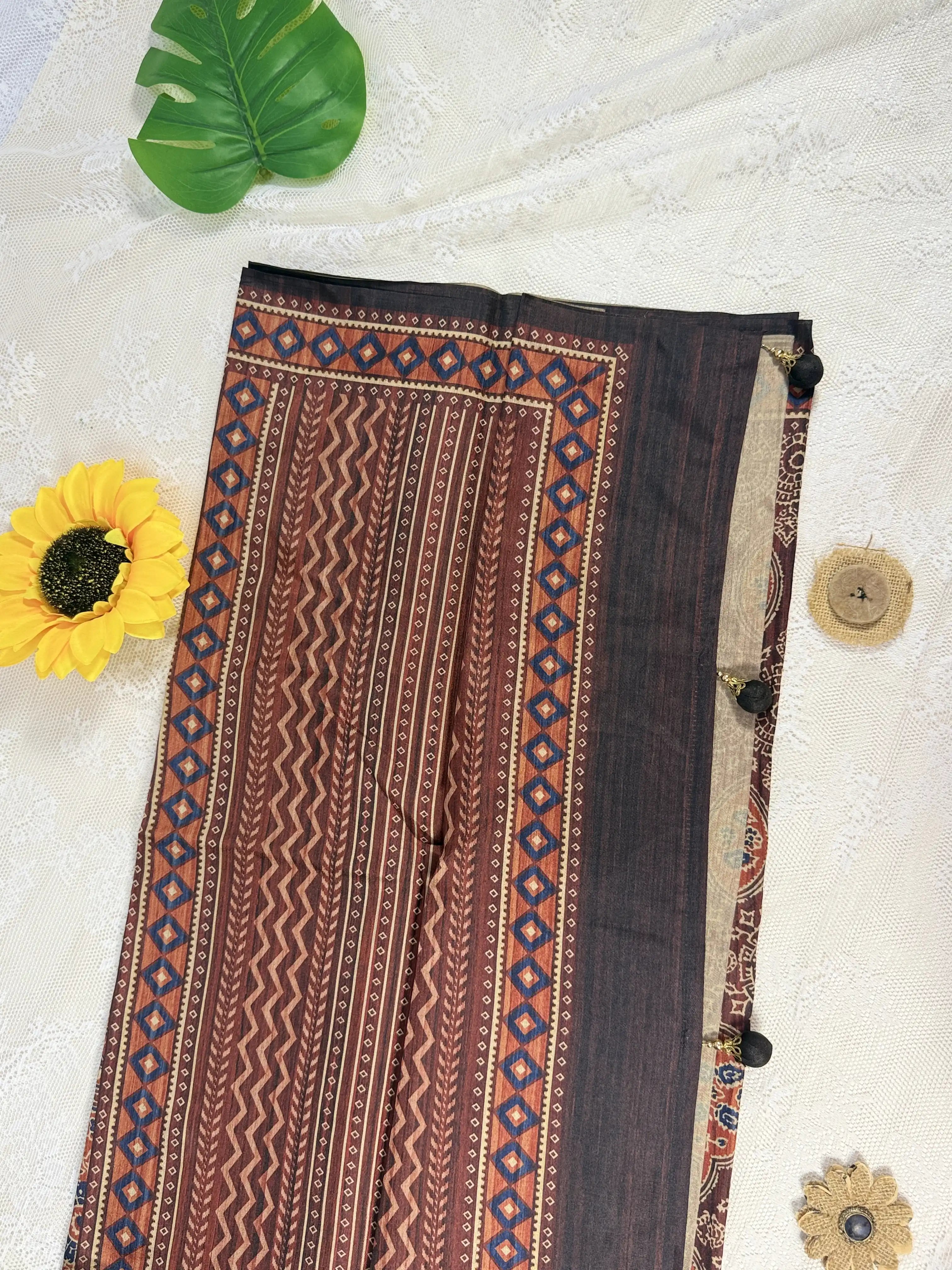 Hemali (Mughal Ajrakh Mul Cotton Saree): Mehendi Red Brown Saree with Ajrakh Print Body and Red and Orange Geometric Print Border and Pallu