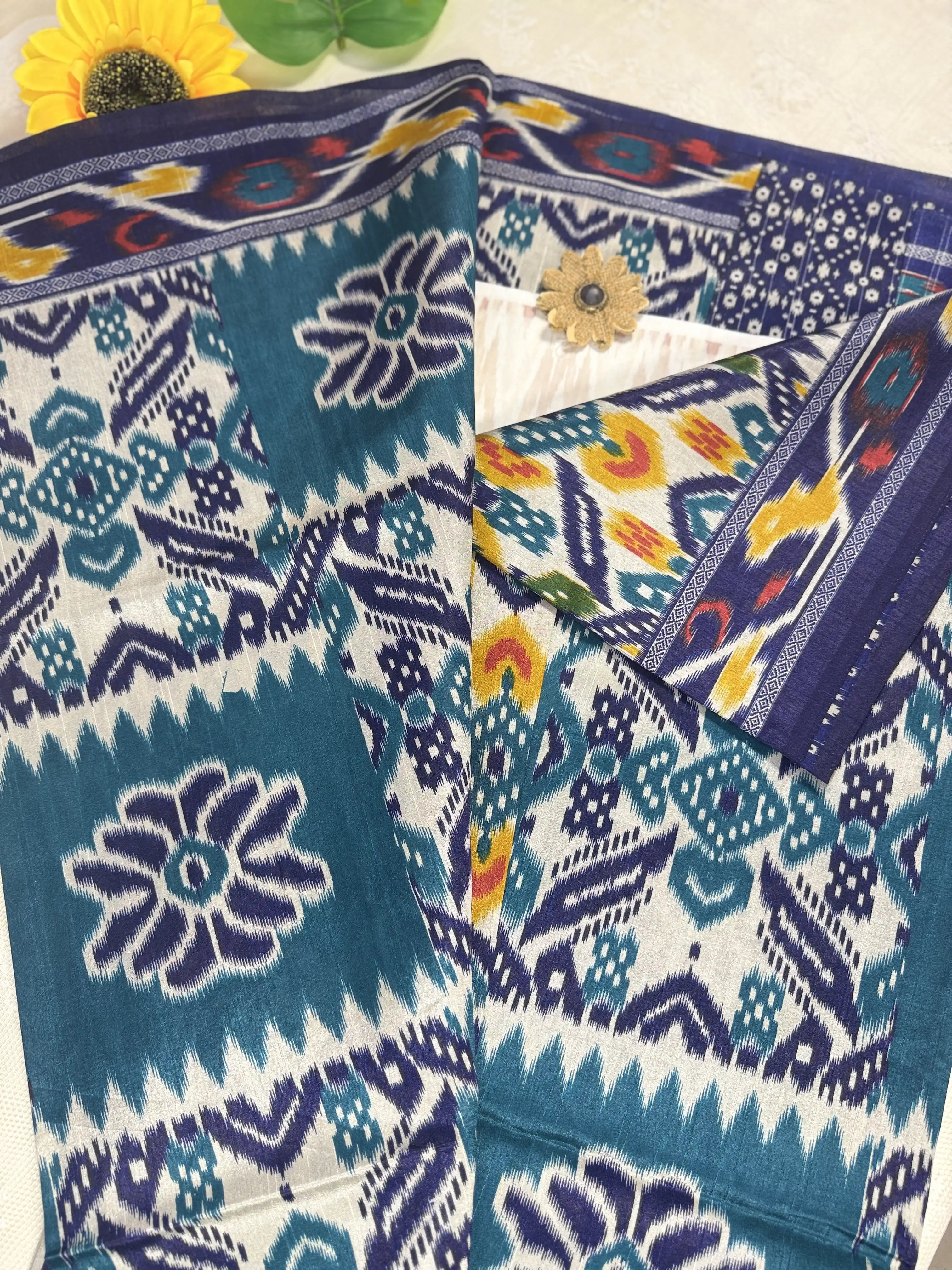 Navy Blue and Emerald Green Pochampally design Cotton Saree