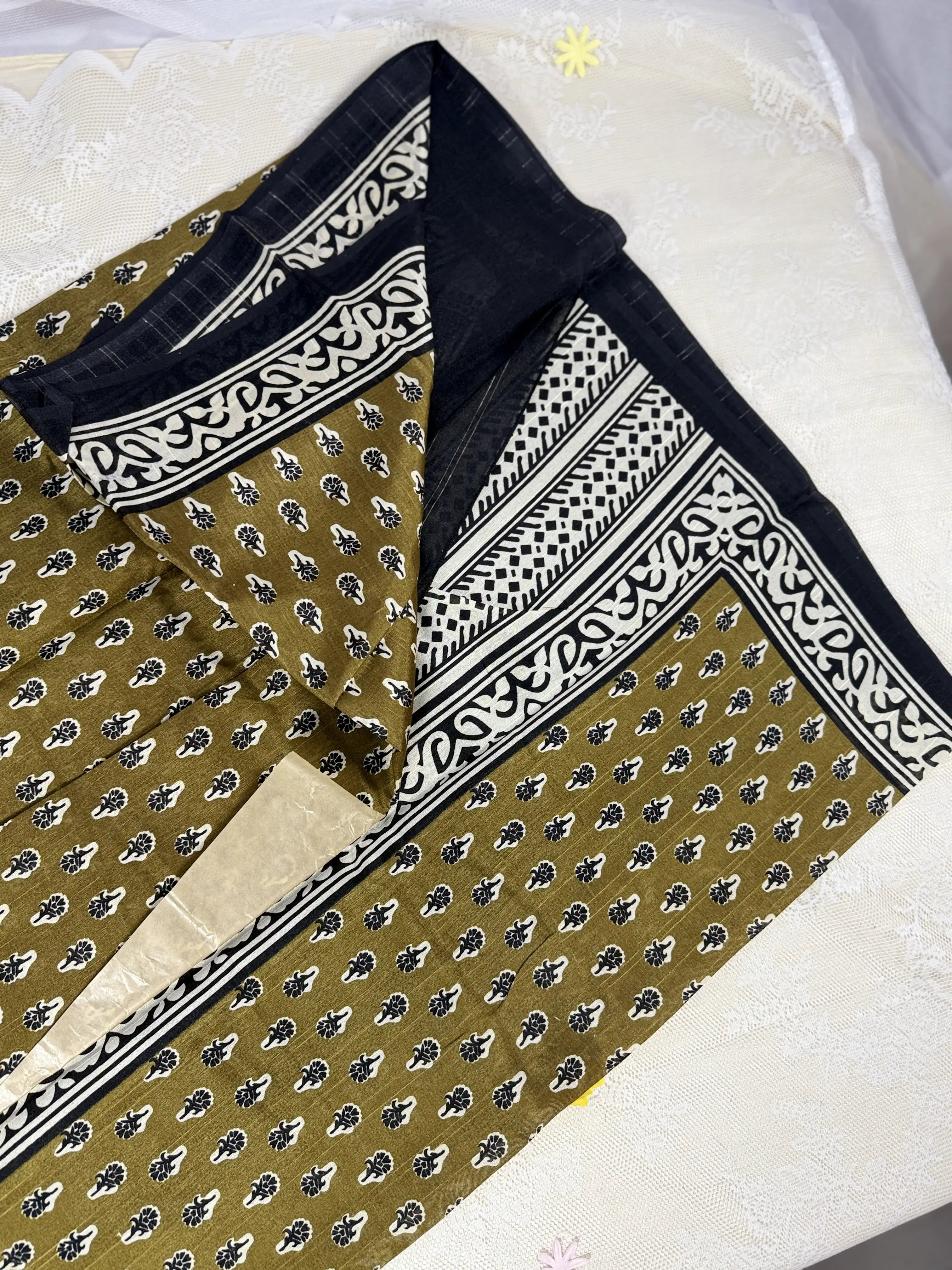 Everyday Tussar Saree: Khaki Green Saree with white floral motif and white floral border with white striped pallu