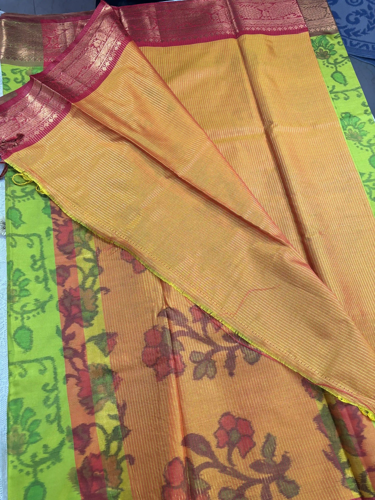 Green Floral Print - Pochampalli Soft Silk Saree