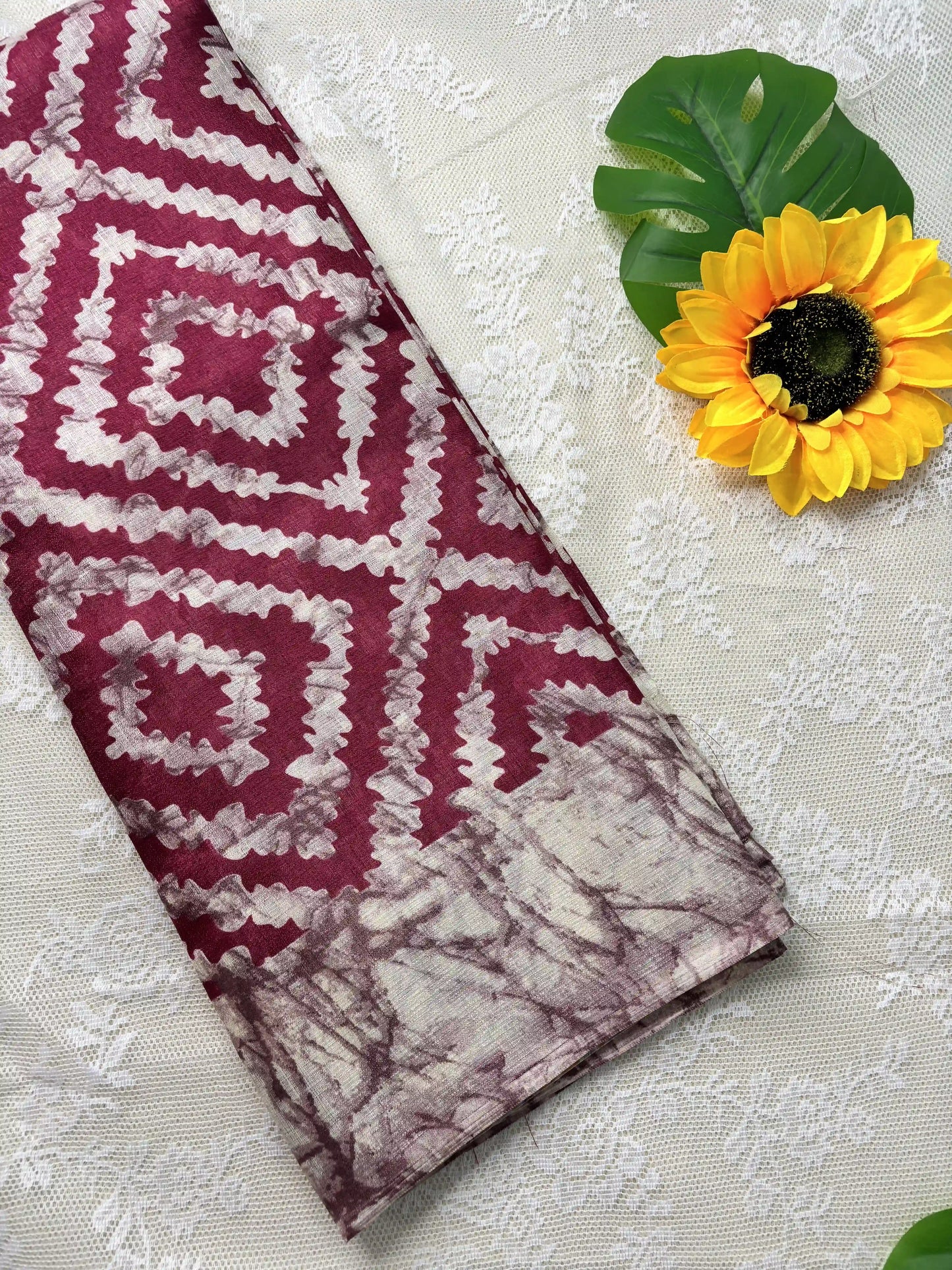 Pink Silk Soft Cotton Saree with Concentric diamond pattern print Body and Marble pattern Border and pallu