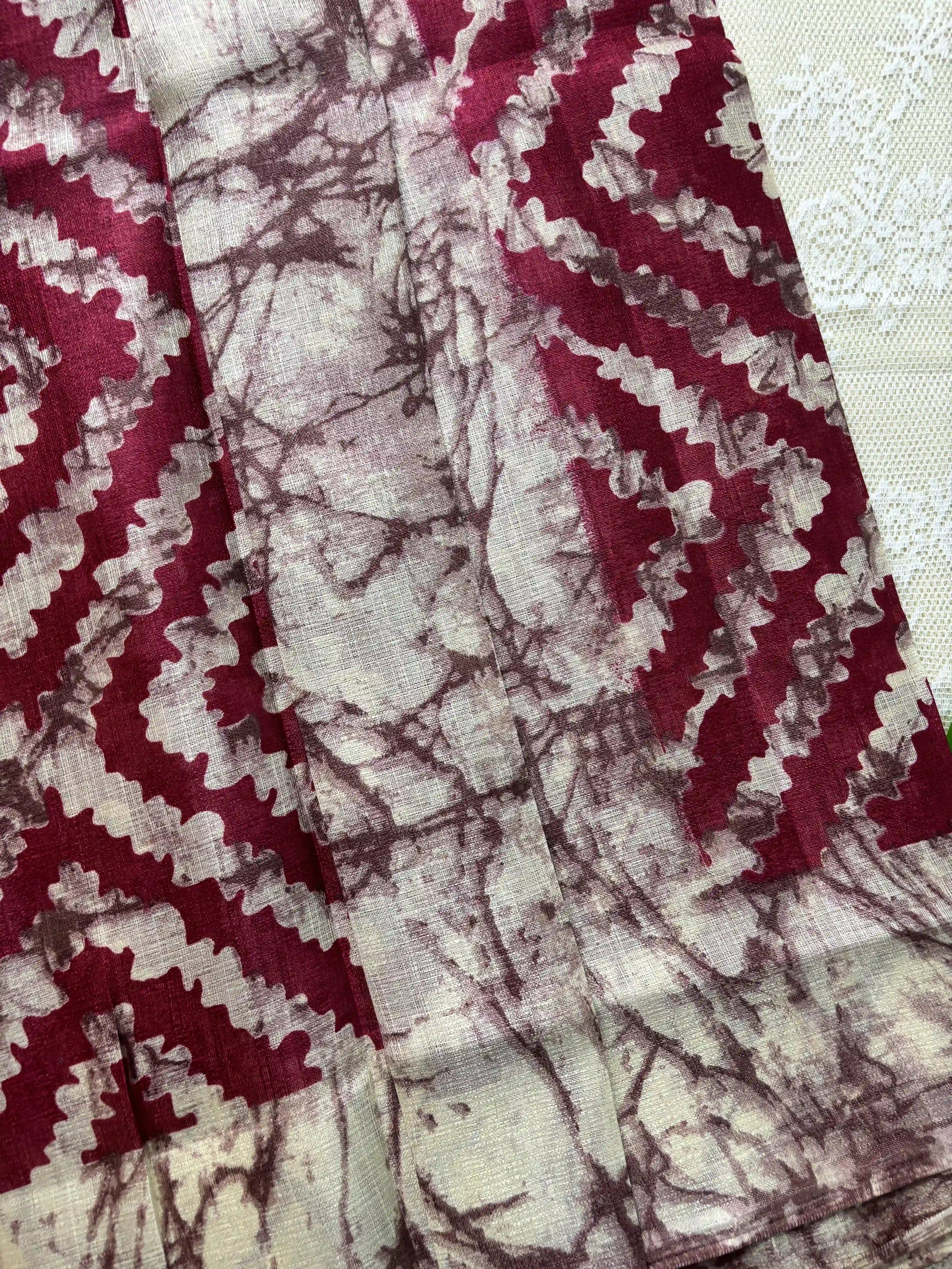 Pink Silk Soft Cotton Saree with Concentric diamond pattern print Body and Marble pattern Border and pallu