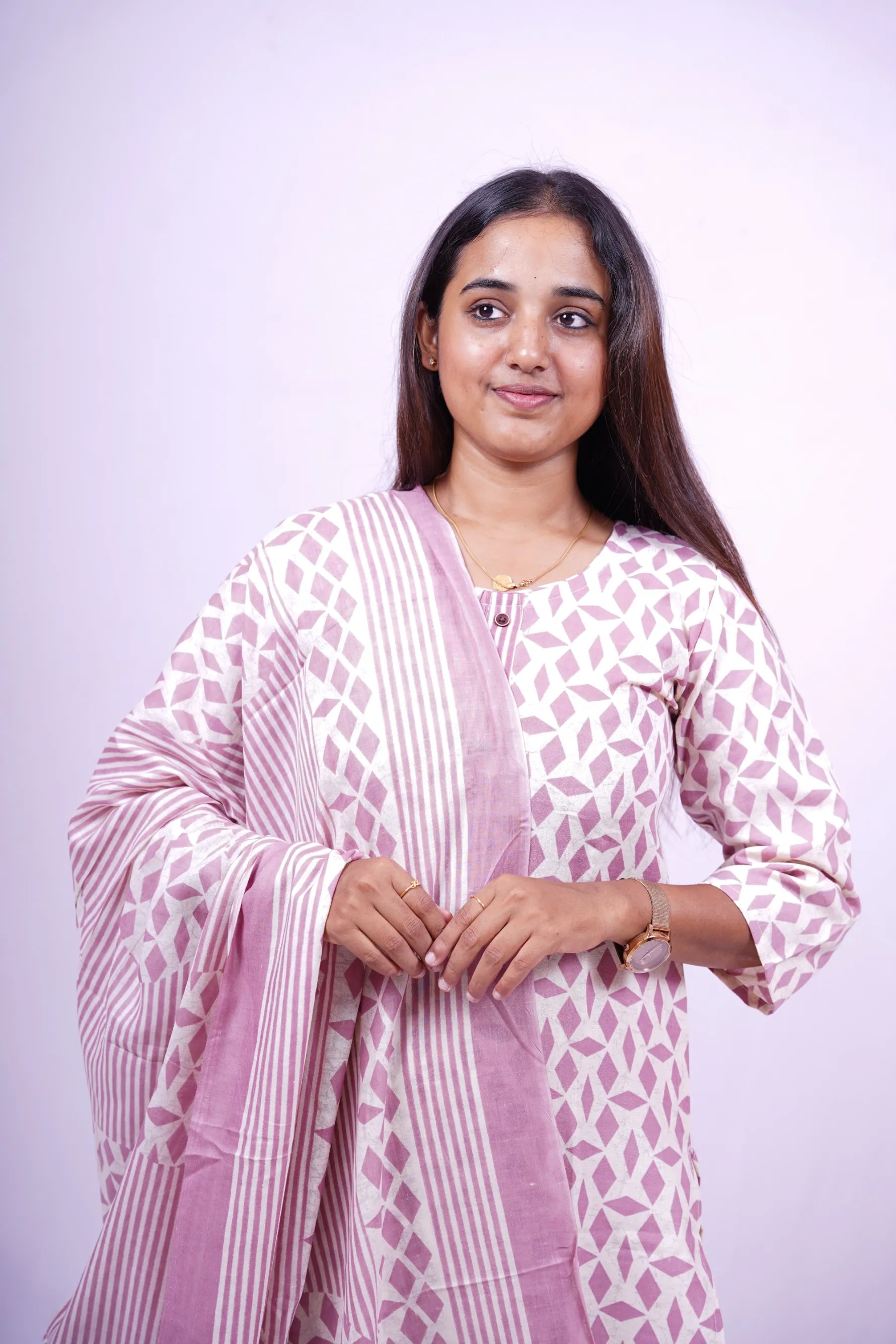 Rose Quartz Geometric Print Kurthi Set with Dupatta| 3-Piece Kurthi Set| T2-001